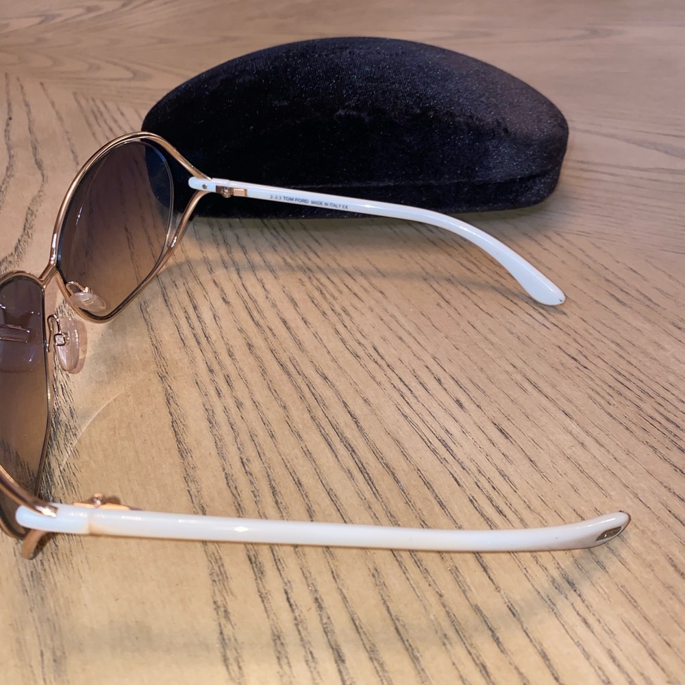 ❤️ Authentic Tom Ford Sunglasses - Picture 4 of 7